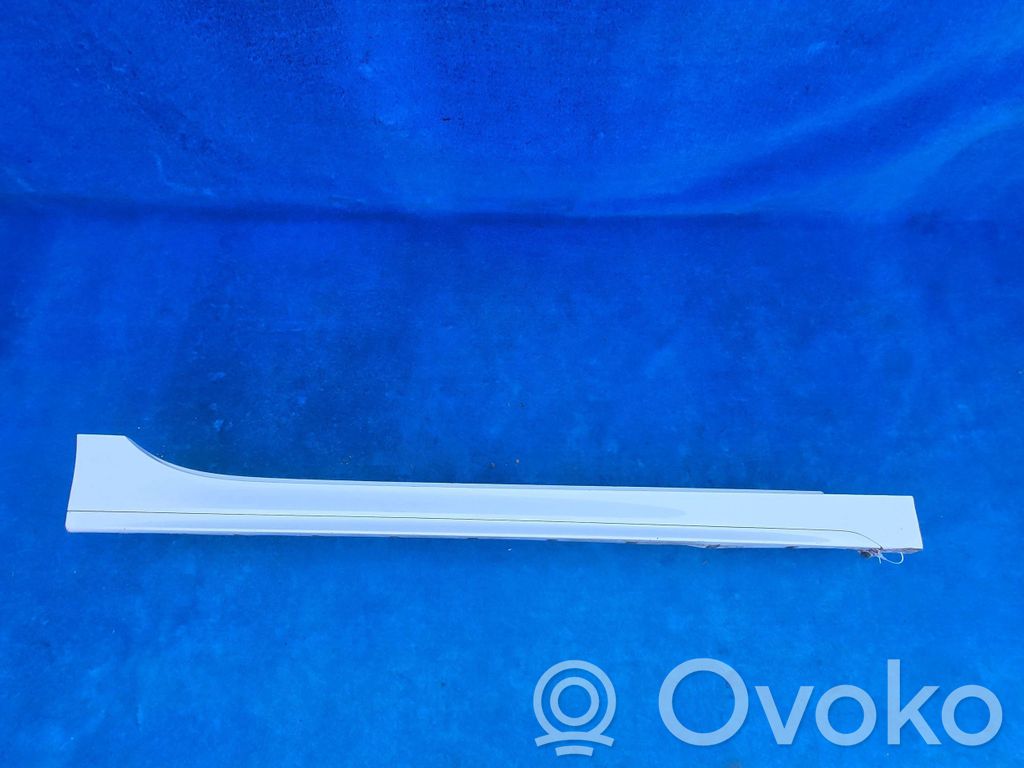 BMW 1 F40 Sill 