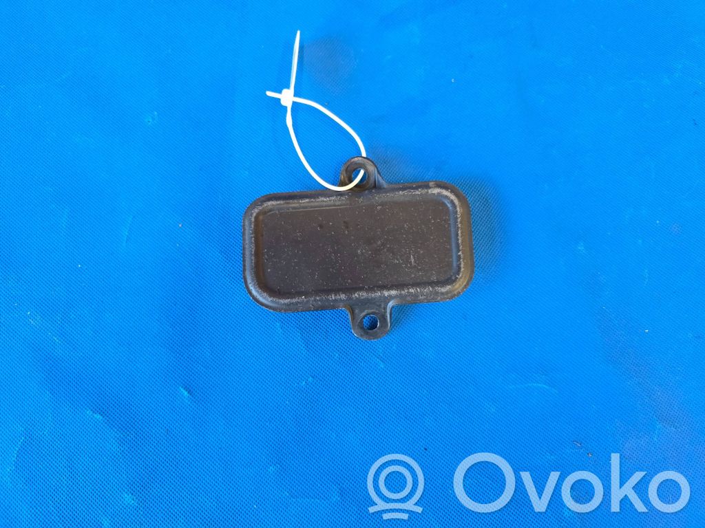 BMW 5 E60 E61 Rivestimento paraspruzzi passaruota anteriore 