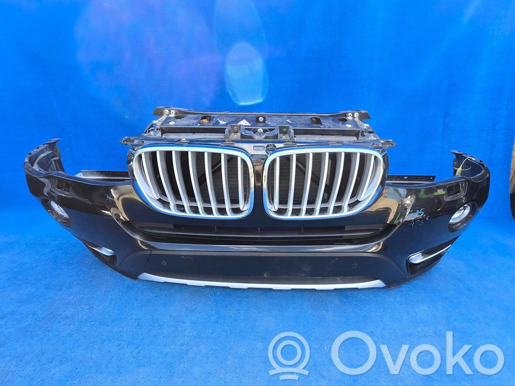 BMW X3 F25 Zderzak przedni 