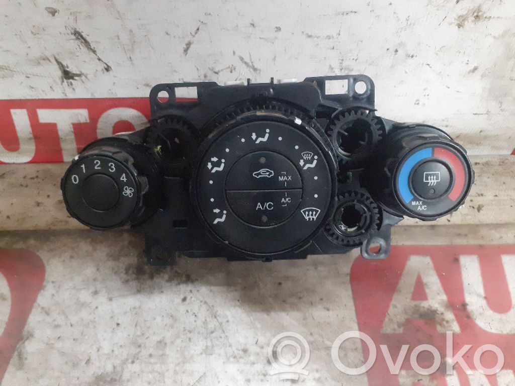 Ford Fiesta Climate control unit 