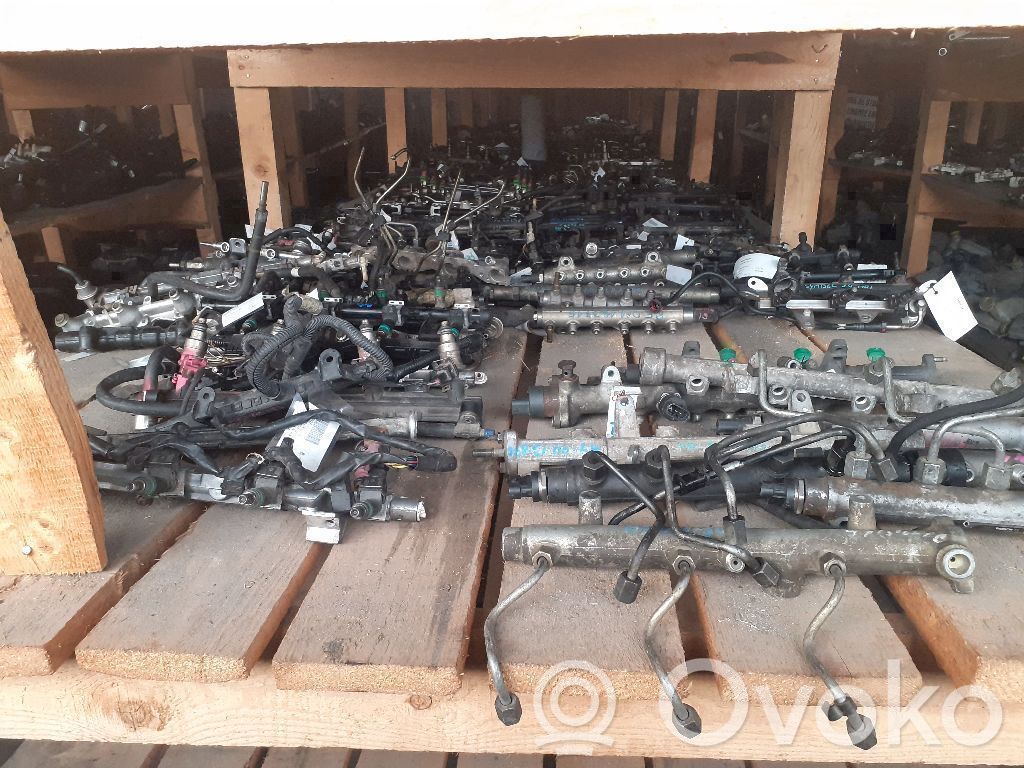 Engine mounting bracket   8522,8522