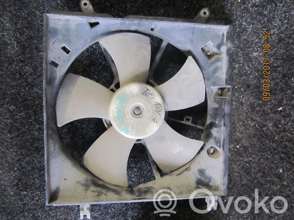 Toyota RAV 4 (XA20) Elektryczny wentylator chłodnicy 