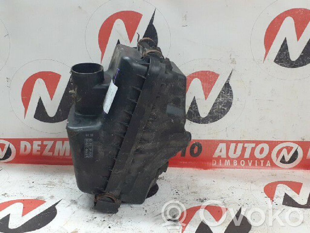 Toyota Corolla Verso E121 Ilmansuodattimen kotelo 