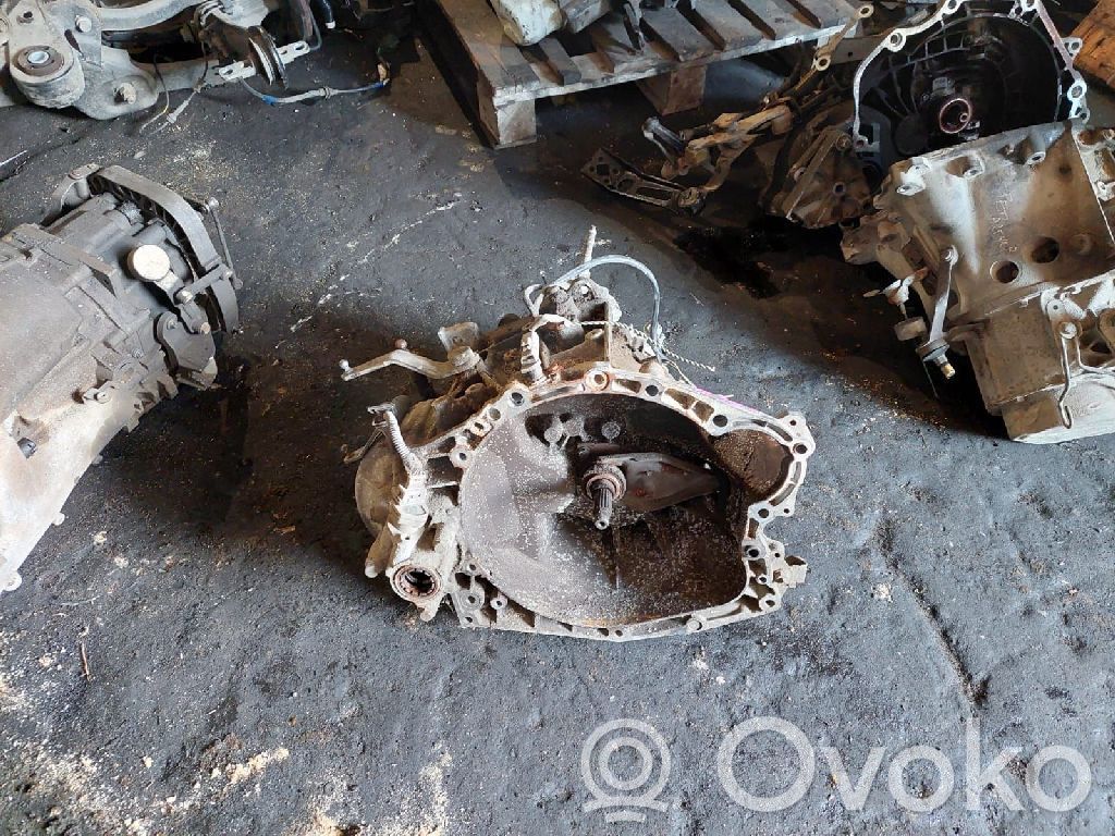 Peugeot 206 Manualna 5-biegowa skrzynia biegów 