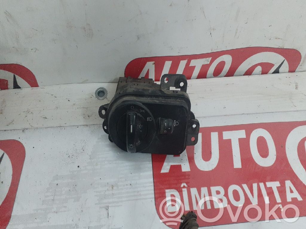 Light switch   2S6T13A024AB,FOR87788
