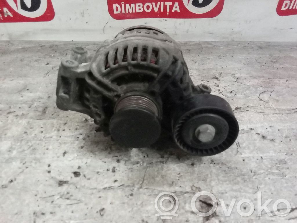 BMW 1 E81 E87 Generator/alternator 