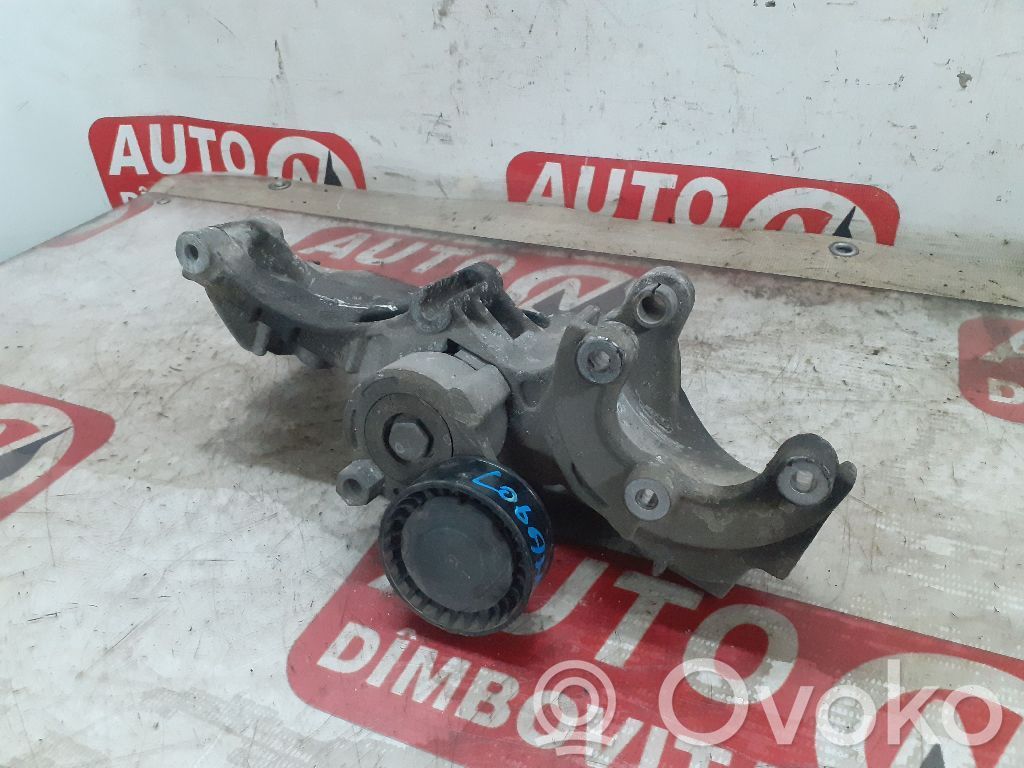 Renault Kangoo III Engine mount bracket 