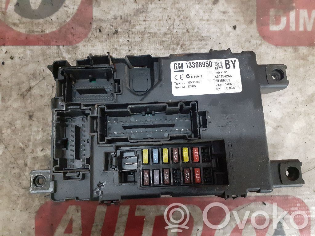 Opel Corsa D Drošinātāju bloks 