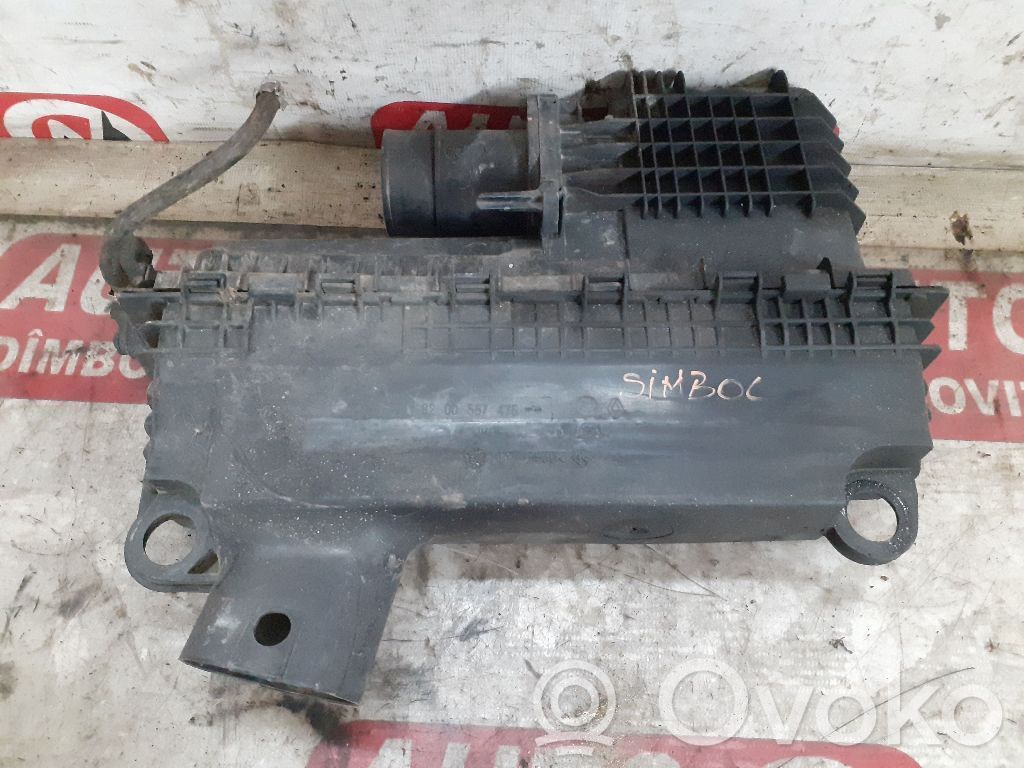 Renault Clio II Air filter cleaner box bracket assembly 