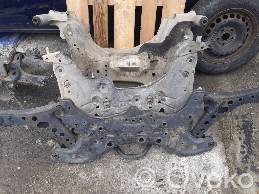 Honda Civic Front subframe 