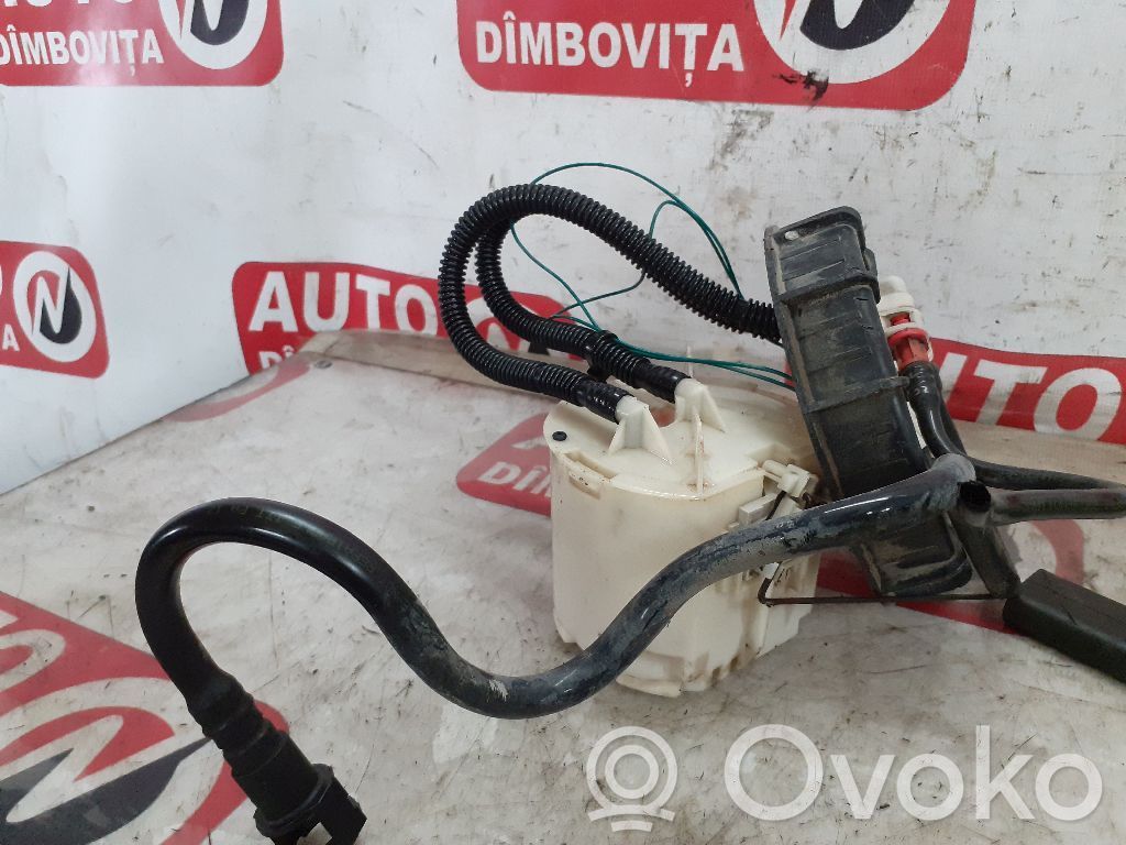 Ford Focus Depósito/tanque del líquido limpiaparabrisas 
