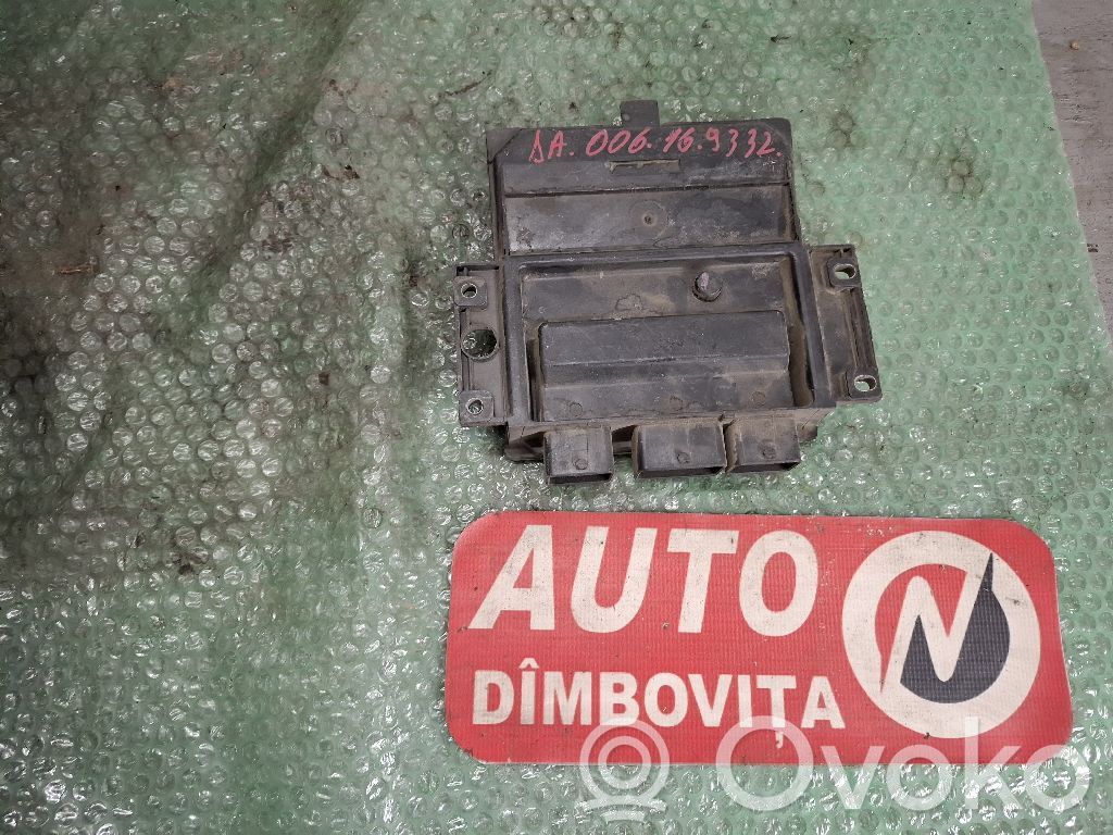 Dacia Logan Pick-Up Engine control unit/module 