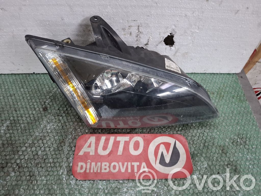 Ford Focus Scheinwerfer 