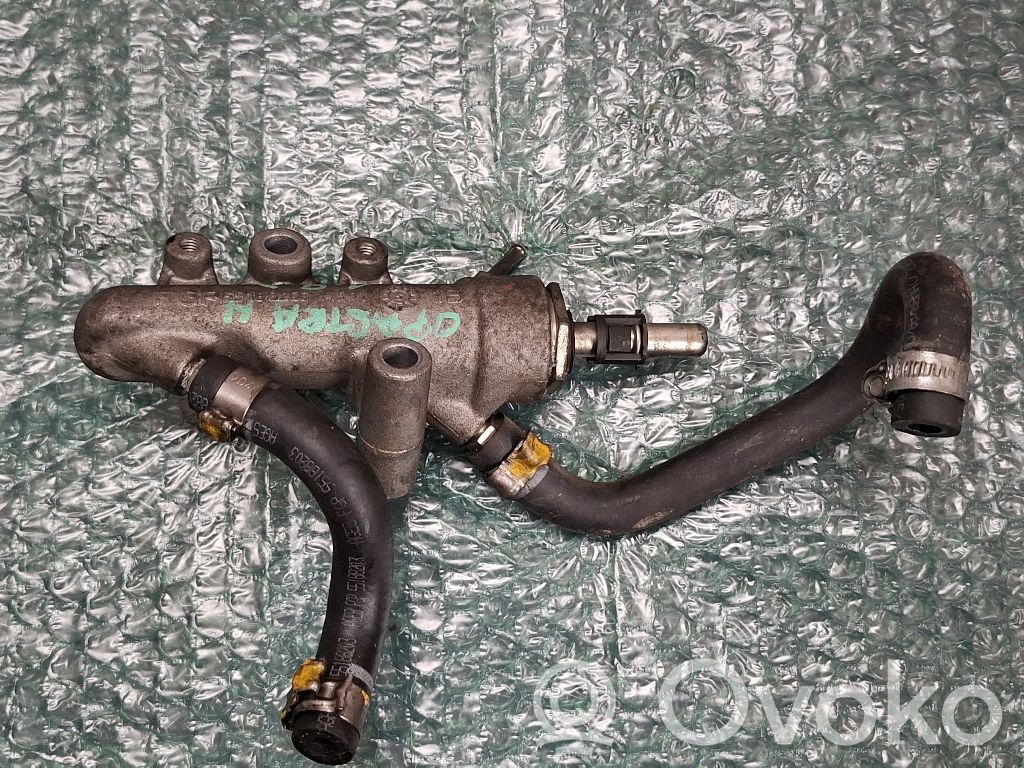 Opel Astra H Degalų slėgio reguliatorius 