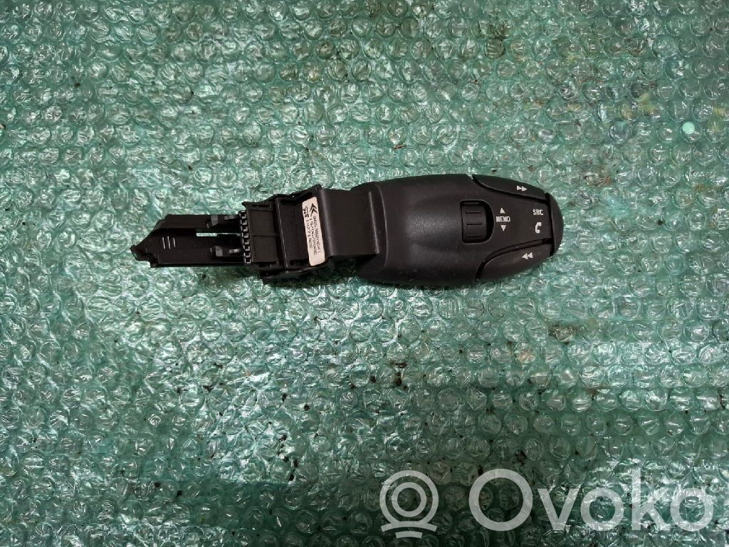 Peugeot 407 Unidad central de control multimedia 
