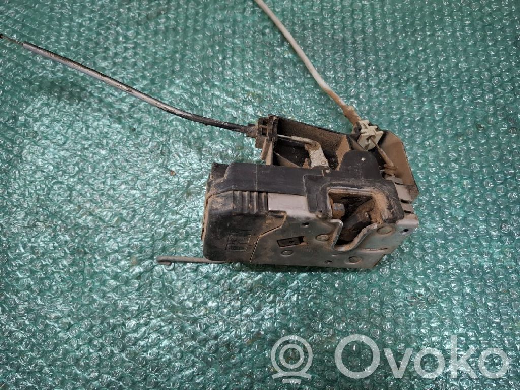 Opel Astra G Front door lock 