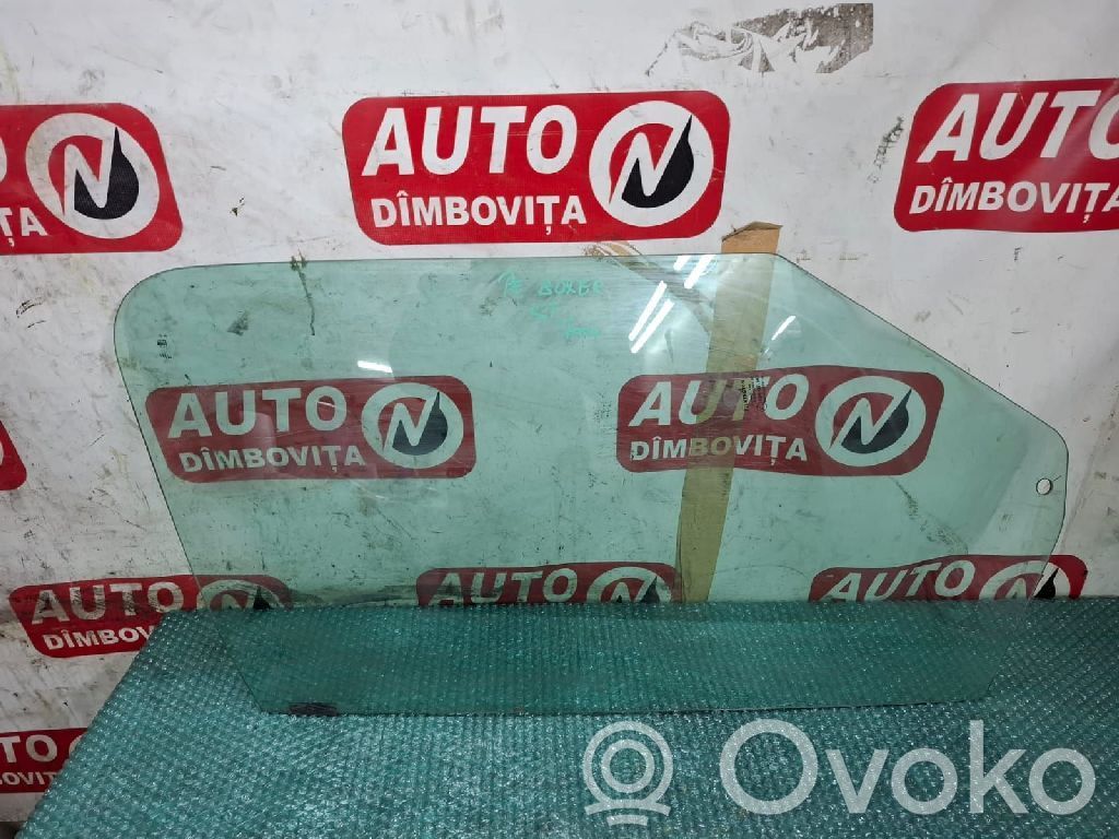Peugeot Boxer Front door window glass four-door 