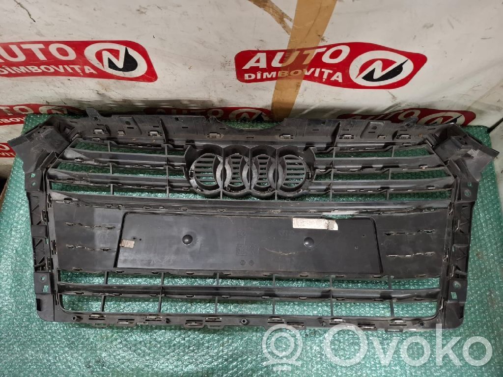 Audi A4 S4 B9 Etupuskurin ylempi jäähdytinsäleikkö 
