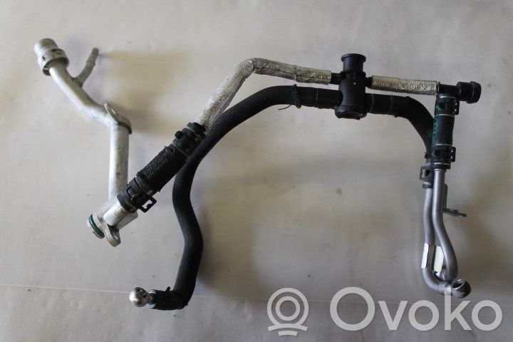 Audi Q5 SQ5 8R Engine coolant pipe/hose 