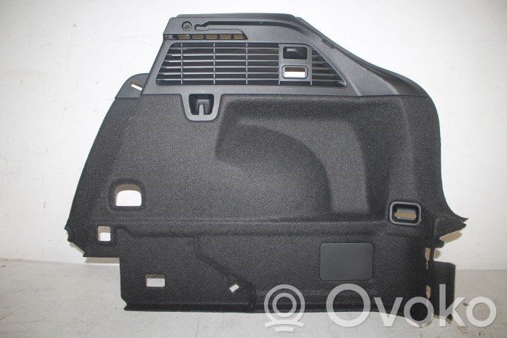 Audi Q2 - Capac plastic hayon 