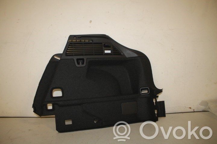 Audi Q2 - Capac plastic hayon 