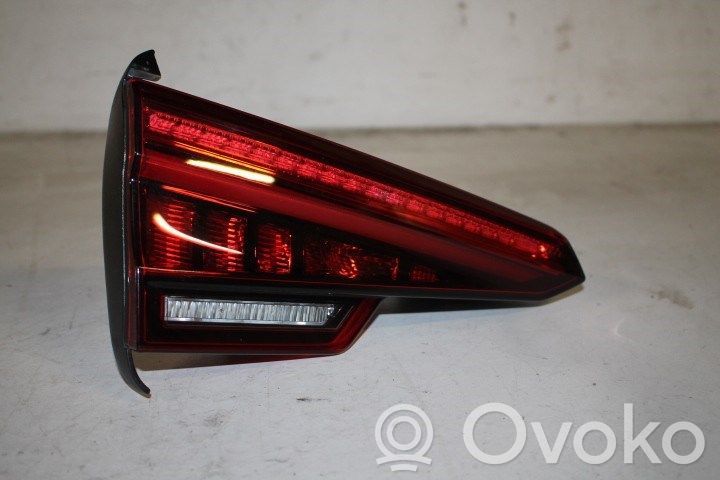 Audi A4 S4 B9 Lampa tylna 