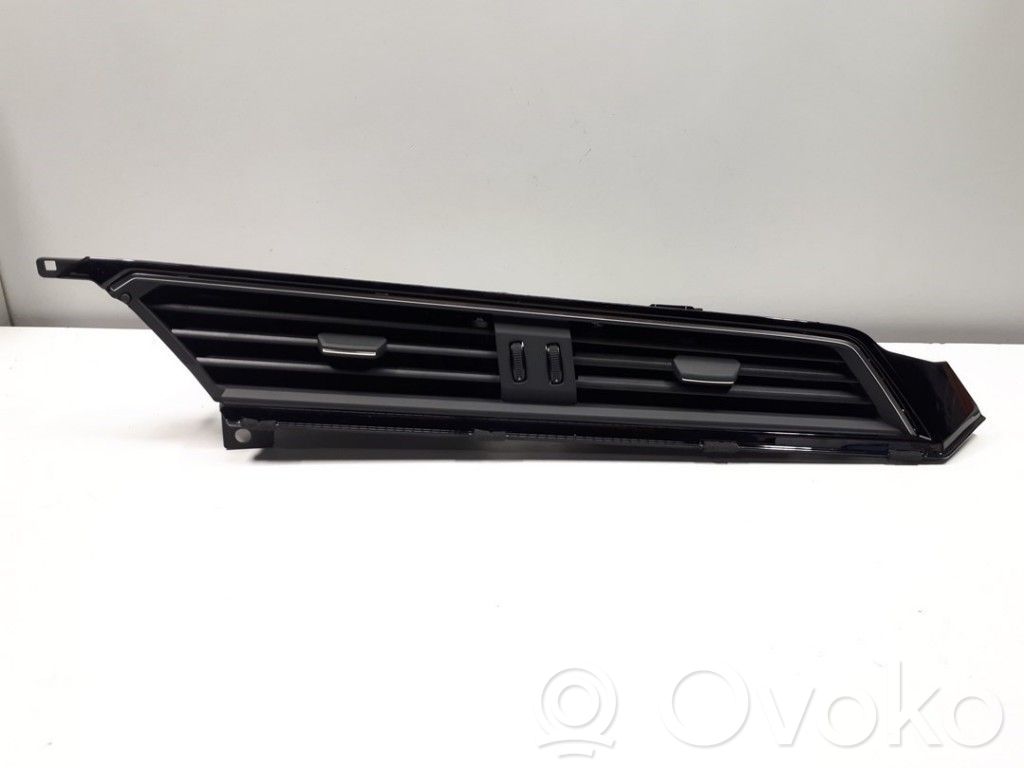 Lango oro grotelės   4KL8209516PS,4KL8209516PS