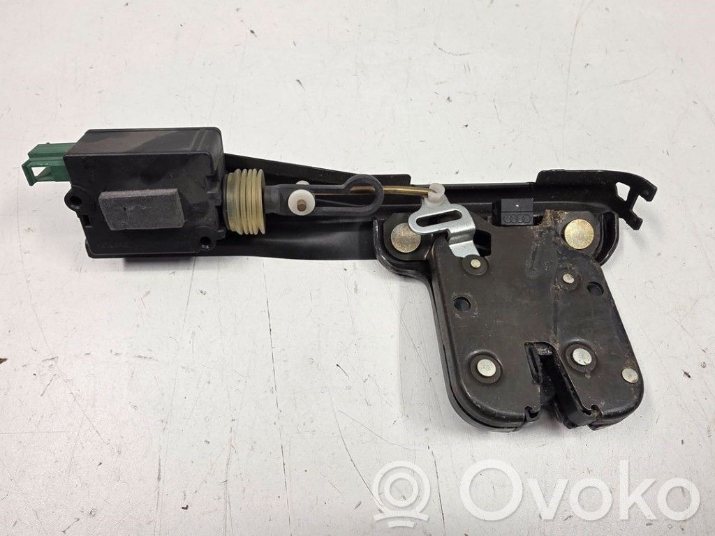 Audi TT Mk1 Zamek klapy tylnej / bagażnika 