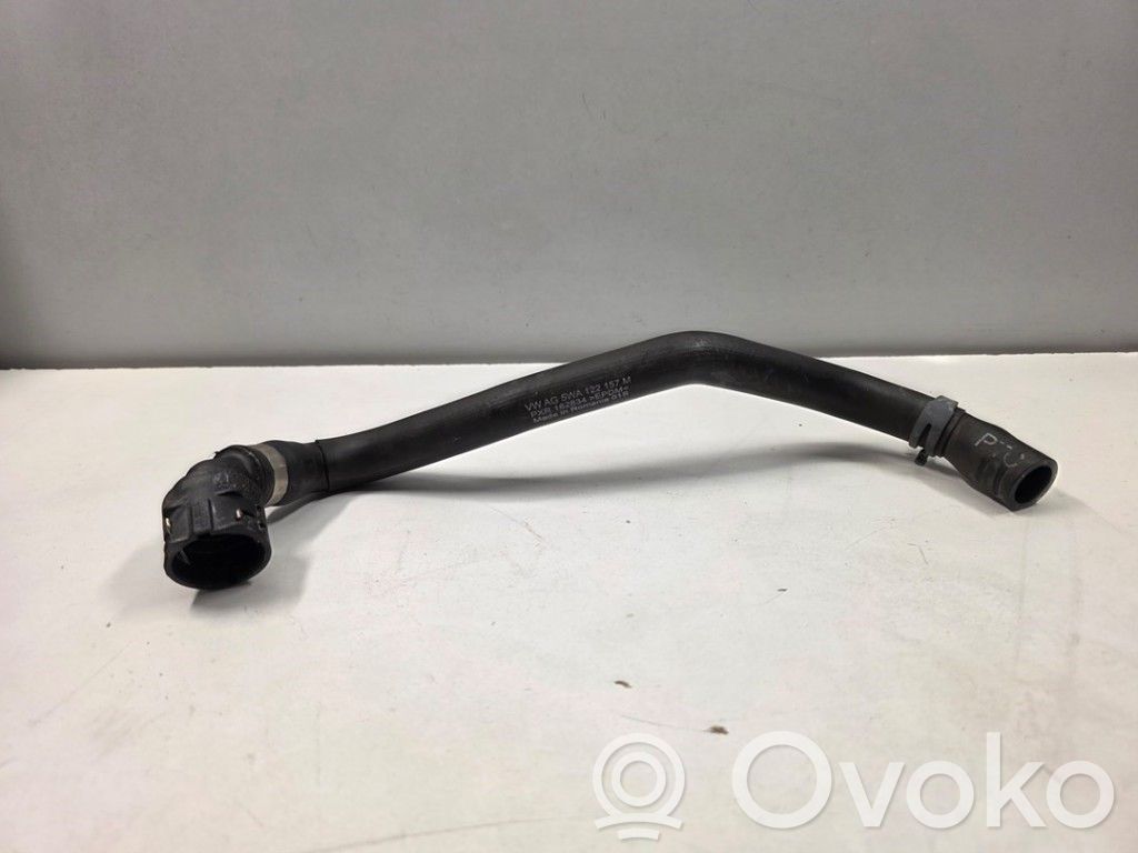 Volkswagen Golf VIII Przewód / Wąż chłodnicy 