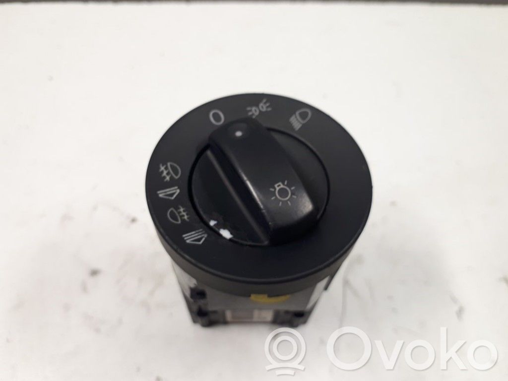 Audi A4 S4 B7 8E 8H Interruptor de luz 