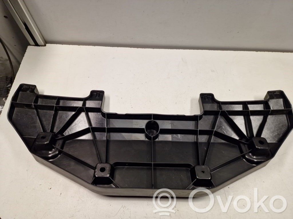 Audi e-tron Galinis bamperis 
