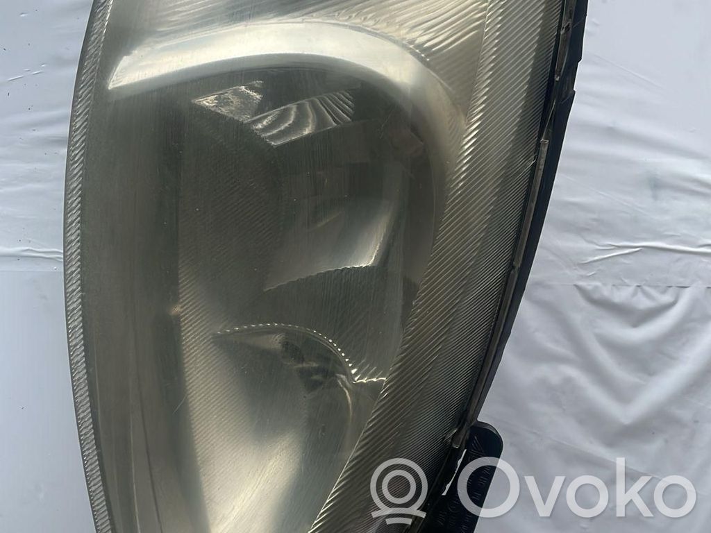 Opel Corsa C Scheinwerfer 