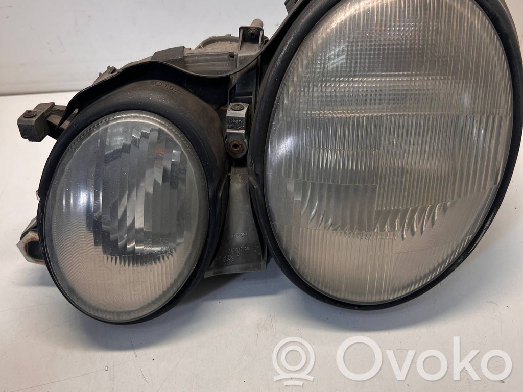 Lampa przednia   147551