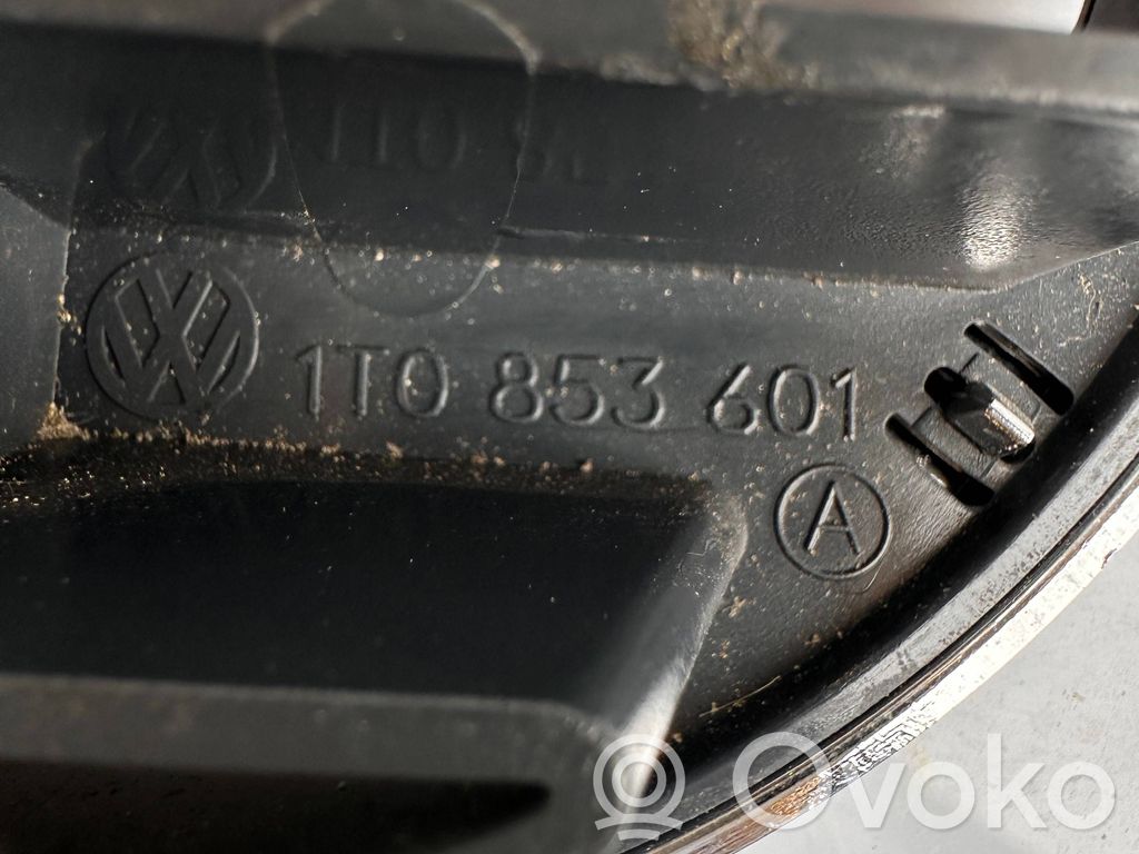 Volkswagen Touran I Etusäleikkö 
