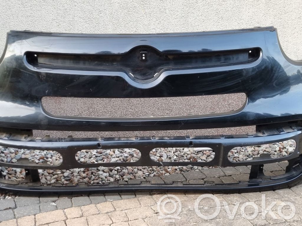 Fiat 500L Front bumper 