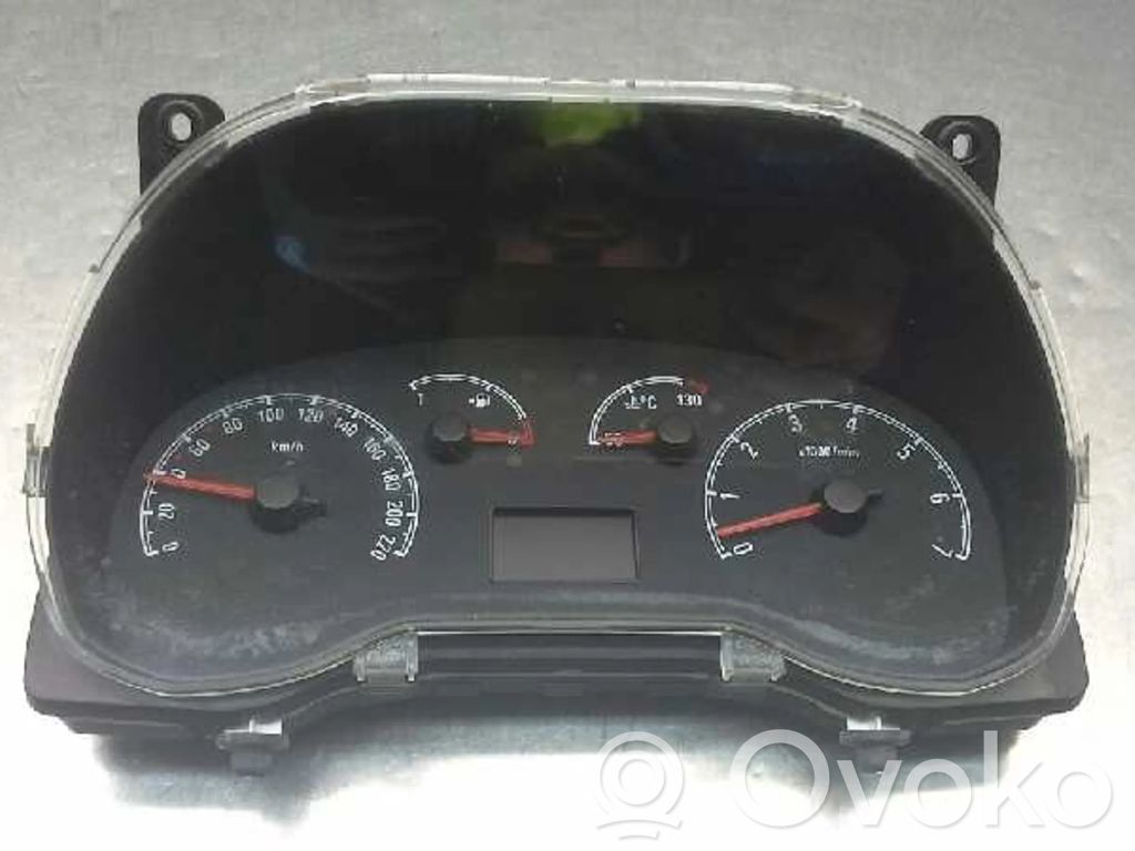 Opel Combo D Speedometer (instrument cluster) 