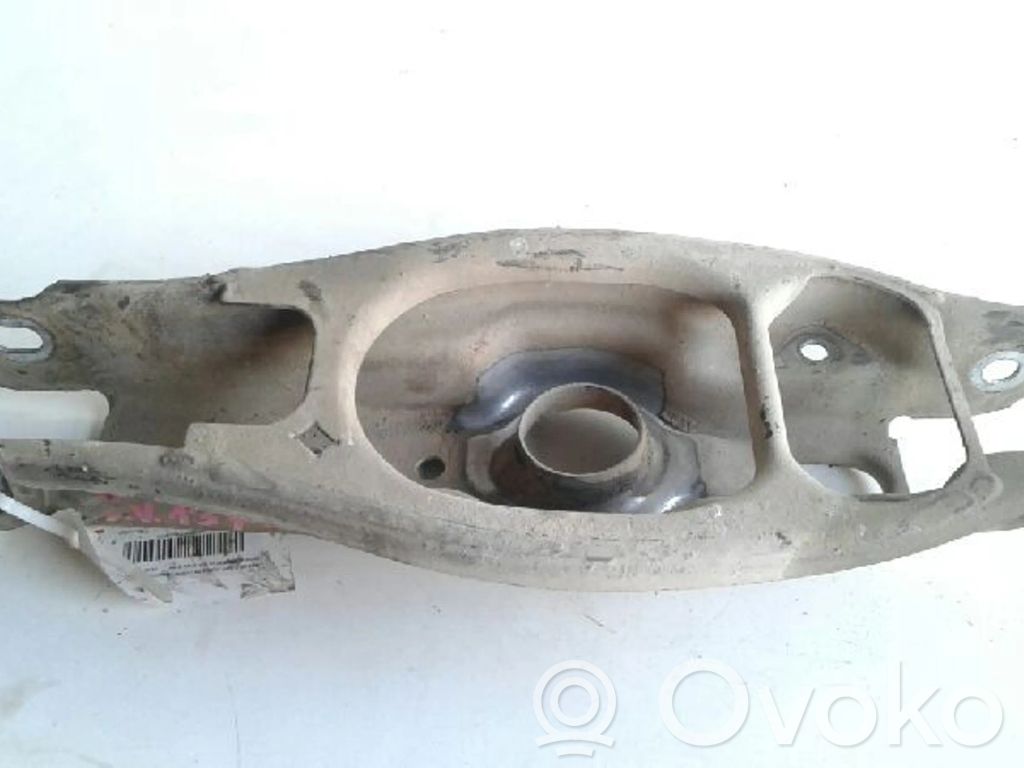 Rear control arm