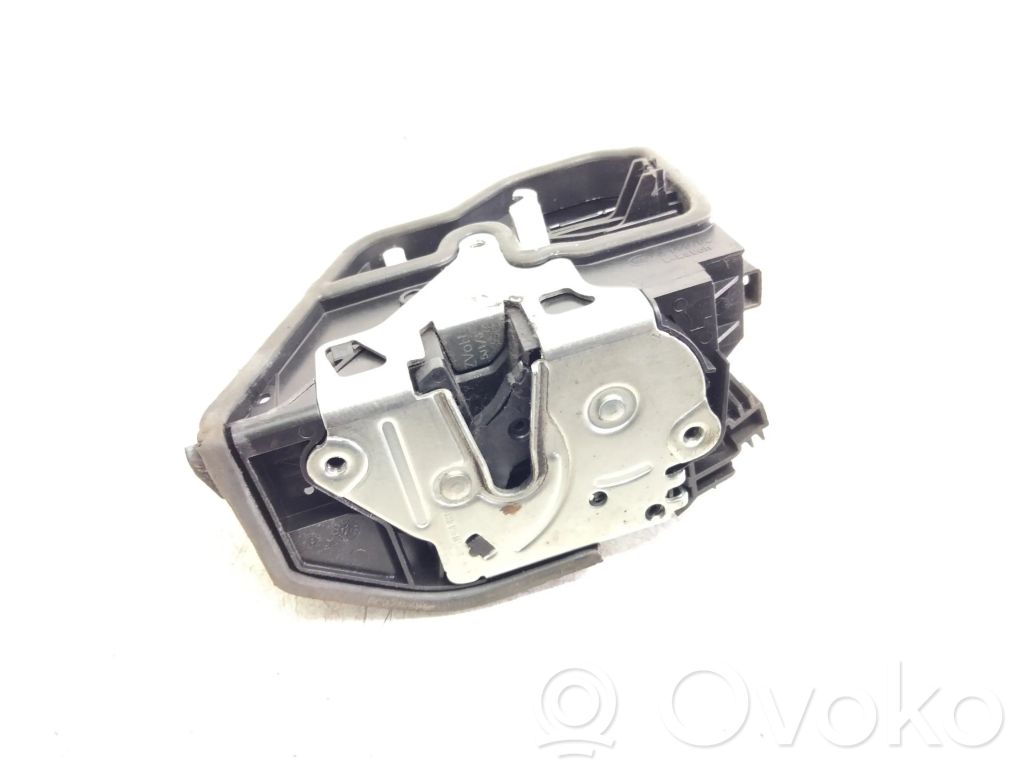 Front door lock   7229461