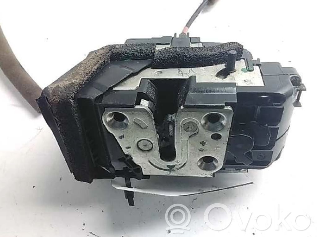 Nissan Qashqai Galinių durų spyna 