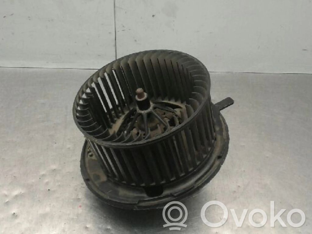 Volkswagen Golf SportWagen Mazā radiatora ventilators 