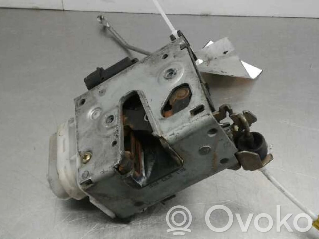 Audi A3 S3 8L Zamek drzwi przednich 