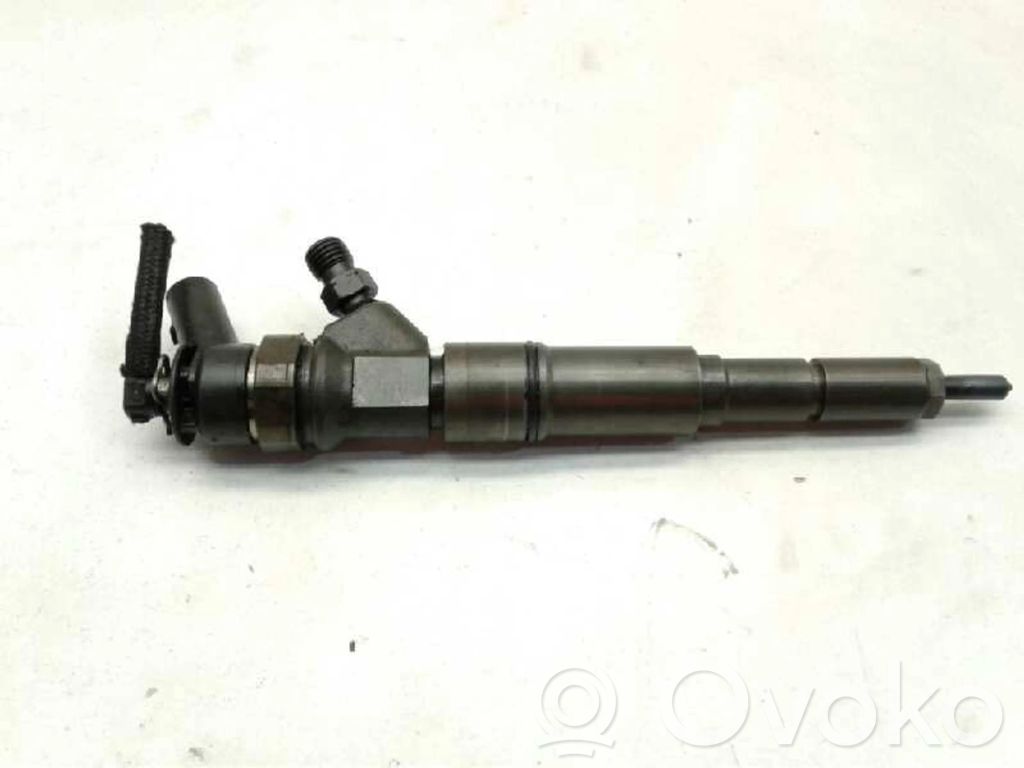 Fuel injector
