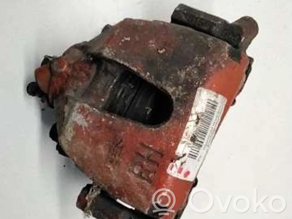 Caliper de freno delantero