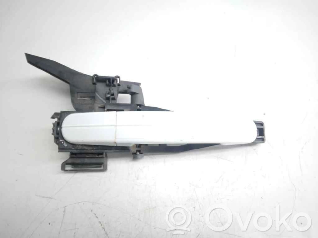 Ford Kuga I Manecilla externa puerta trasera 