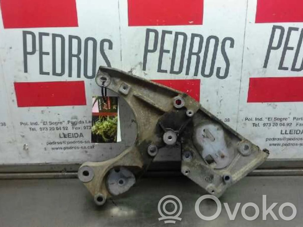 Fiat Stilo Generator/alternator bracket 