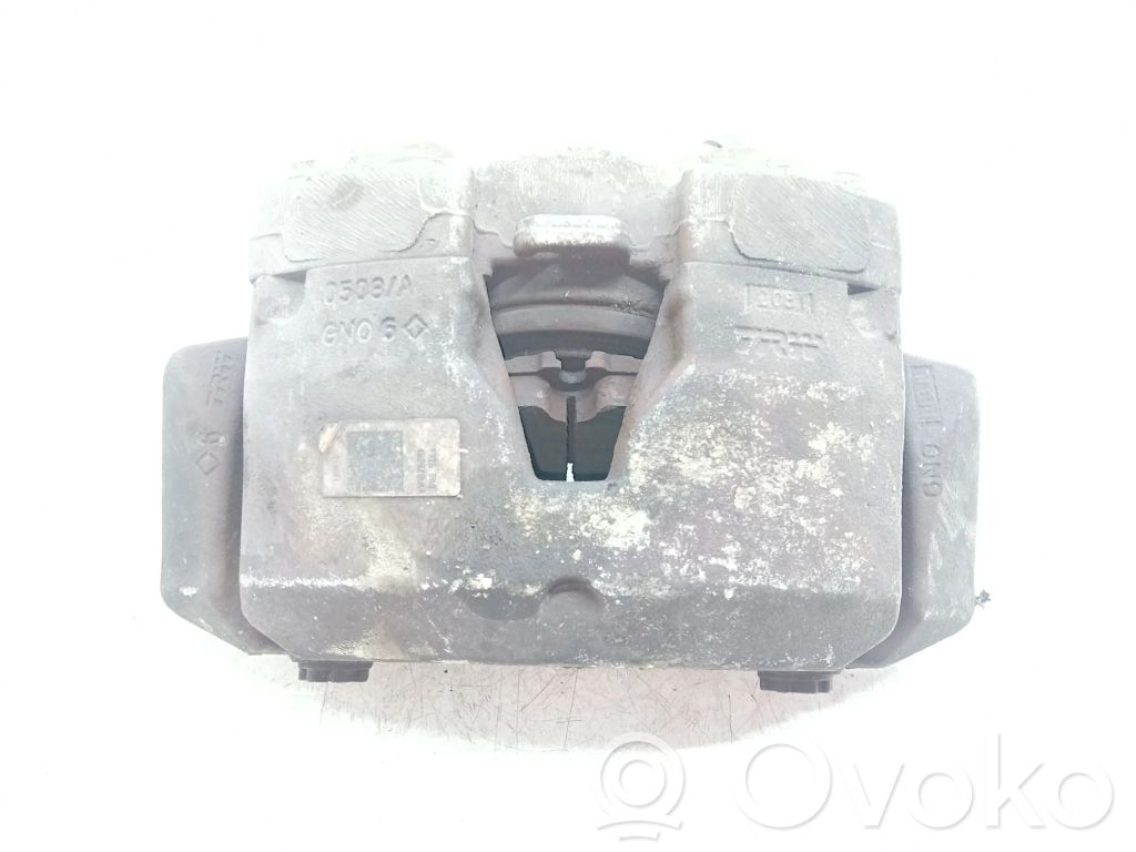 Audi A6 C7 Zacisk hamulcowy przedni 