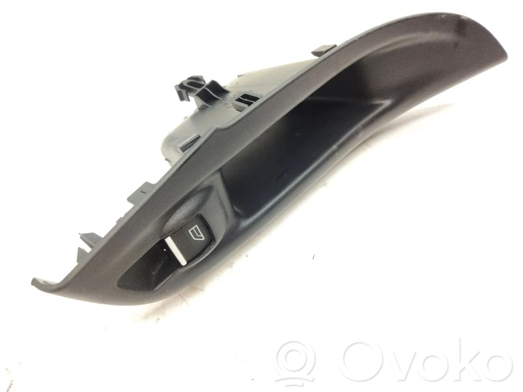 Ford Focus Electric window control switch 