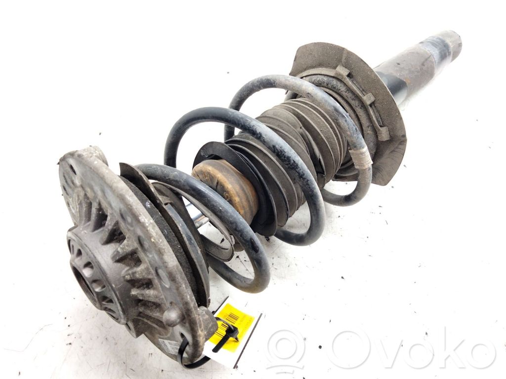 Front shock absorber with coil spring   679155105