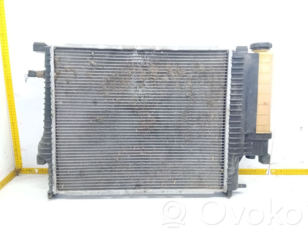 Coolant radiator