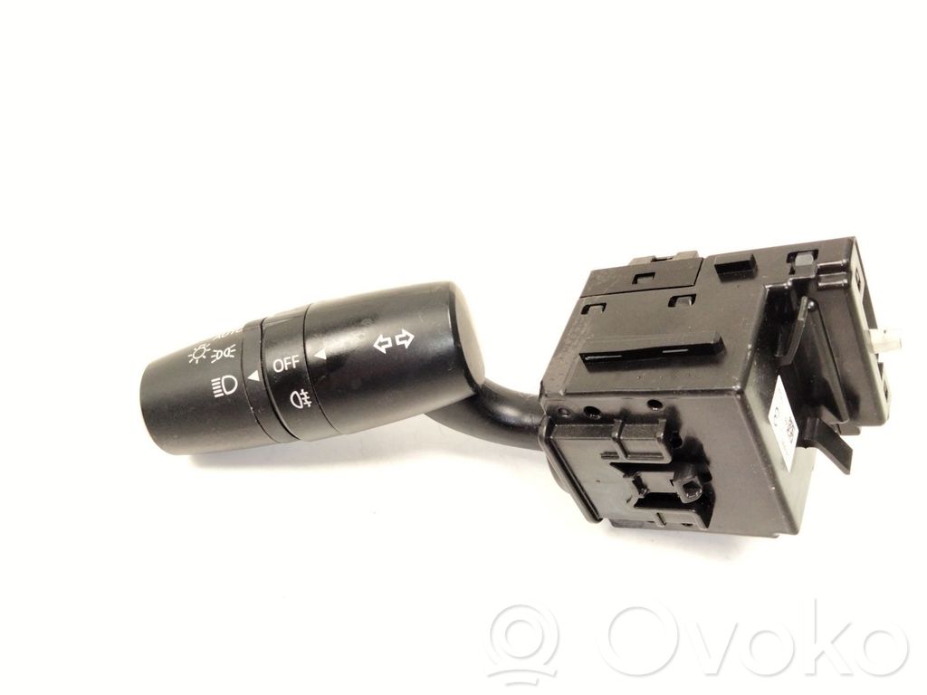 Mazda MX-5 ND Interrupteur d'éclairage de la cabine dans le panneau 